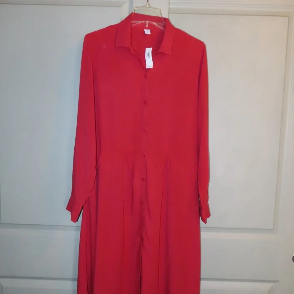 Old Navy Shirt Dress - Picture 2 of 4